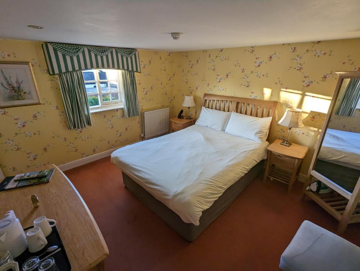 The Cottage Hotel Bradmore  Экстерьер фото