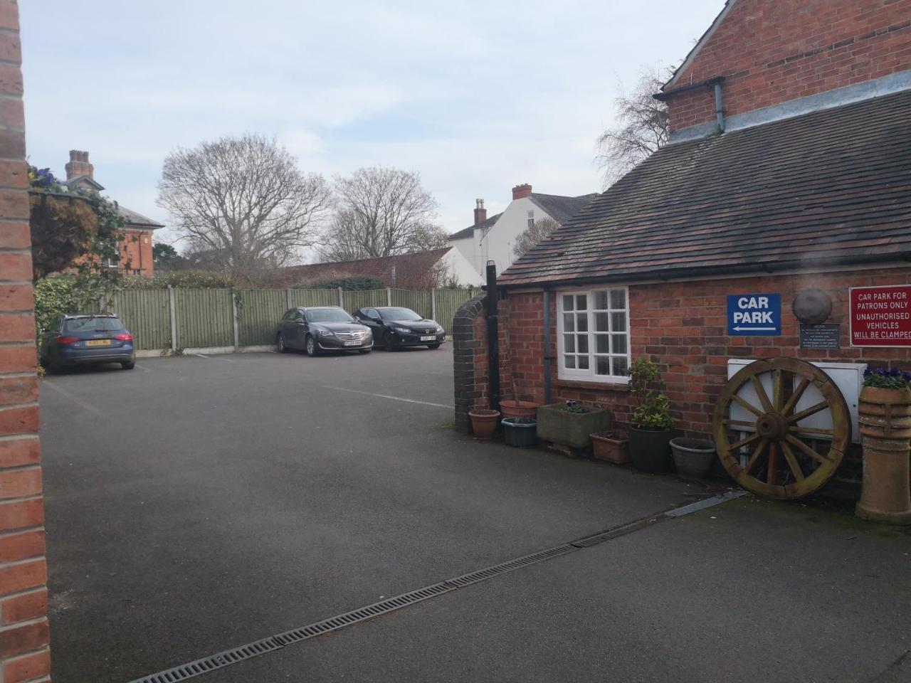 The Cottage Hotel Bradmore  Экстерьер фото
